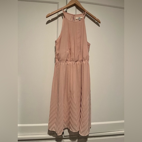 Ya Los Angeles Dresses & Skirts - Ya Los Angeles Blush Dress